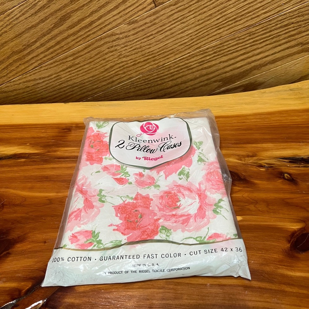 Vintage Kleenwink Riegel Pink Rose Floral Pillowcases 100 Cotton NOS Set of 2